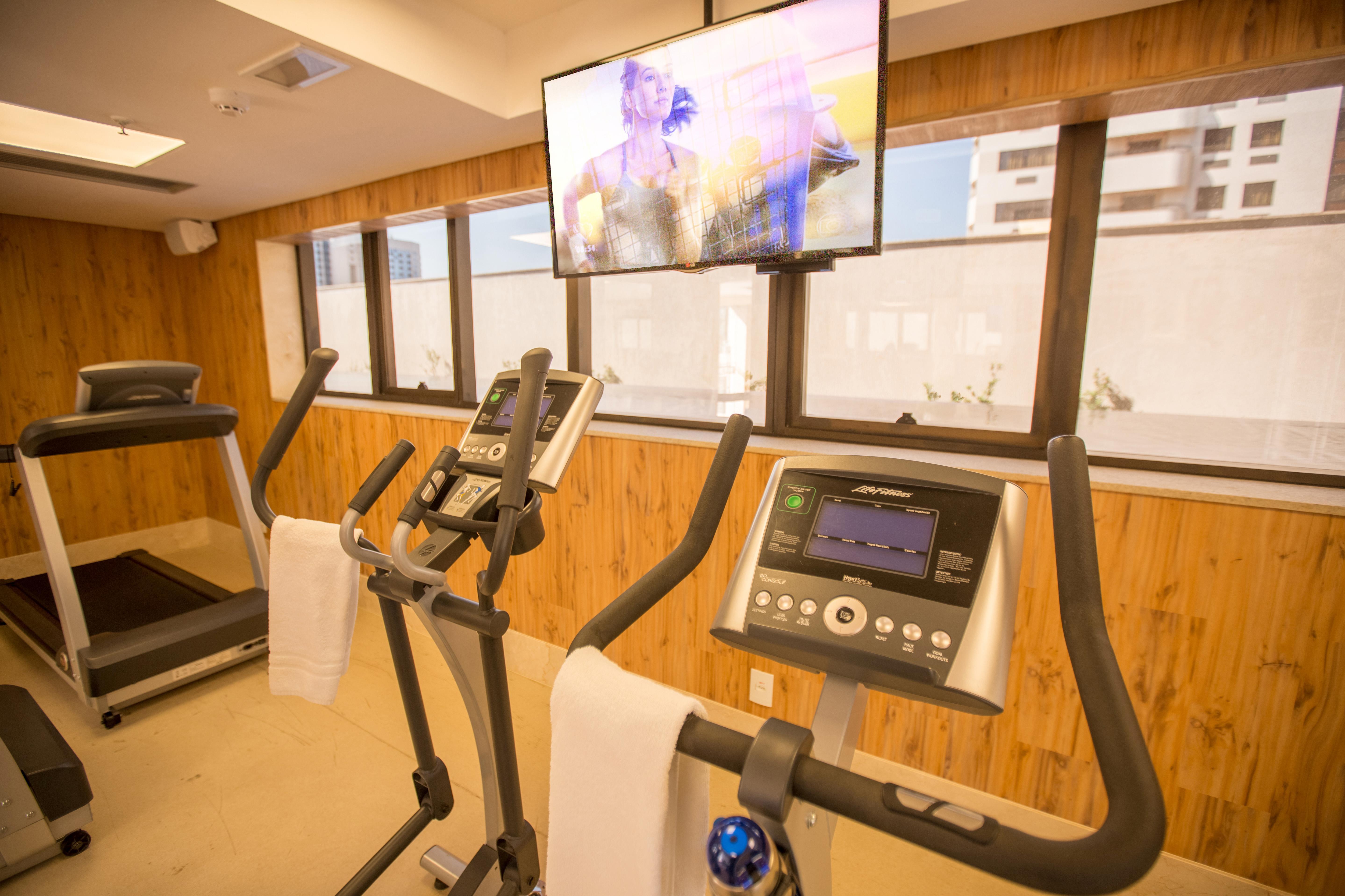 Cullinan Hplus Premium บราซิเลีย ภายนอก รูปภาพ The gym at the hotel