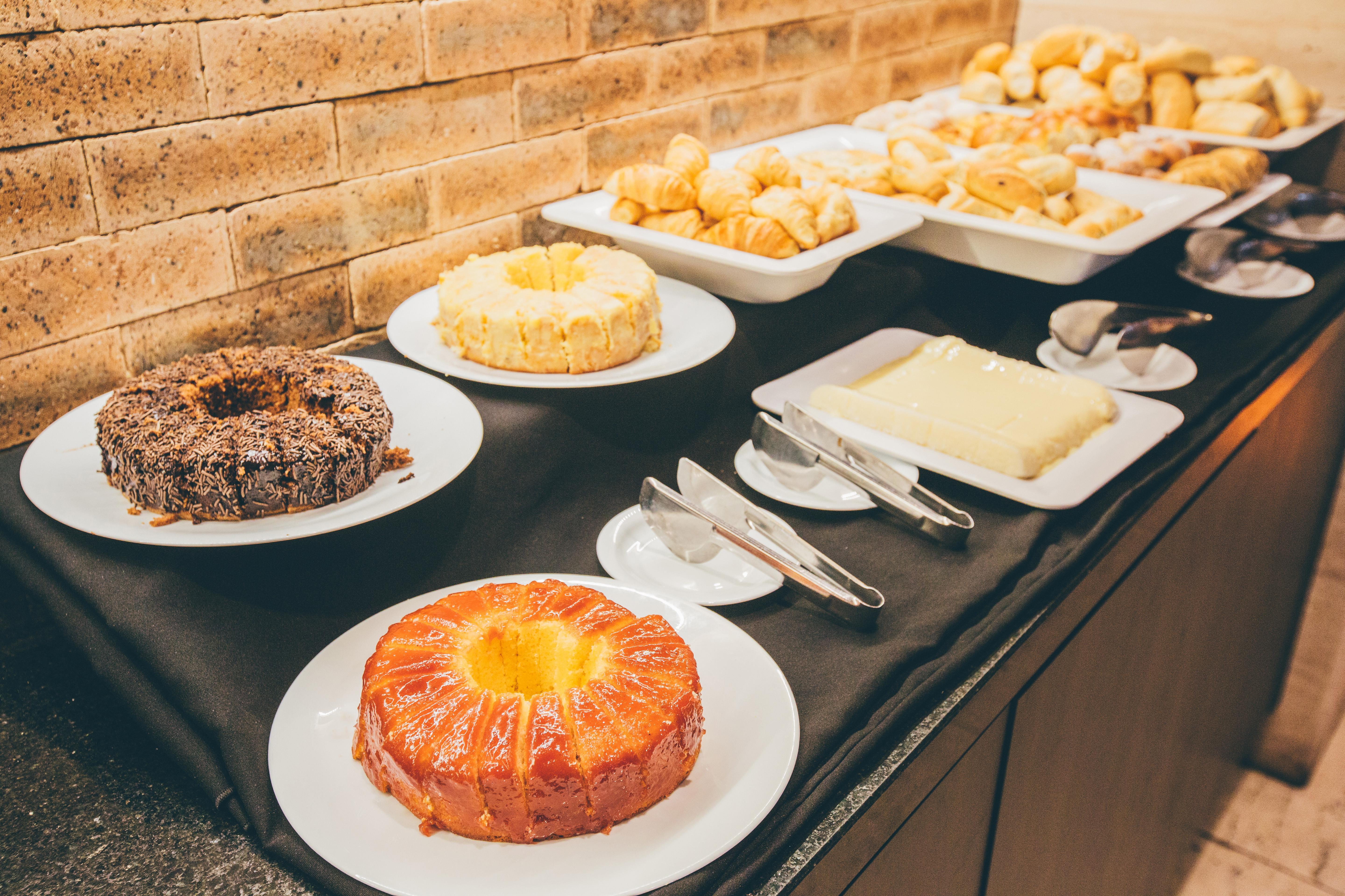 Cullinan Hplus Premium บราซิเลีย ภายนอก รูปภาพ A selection of puddings